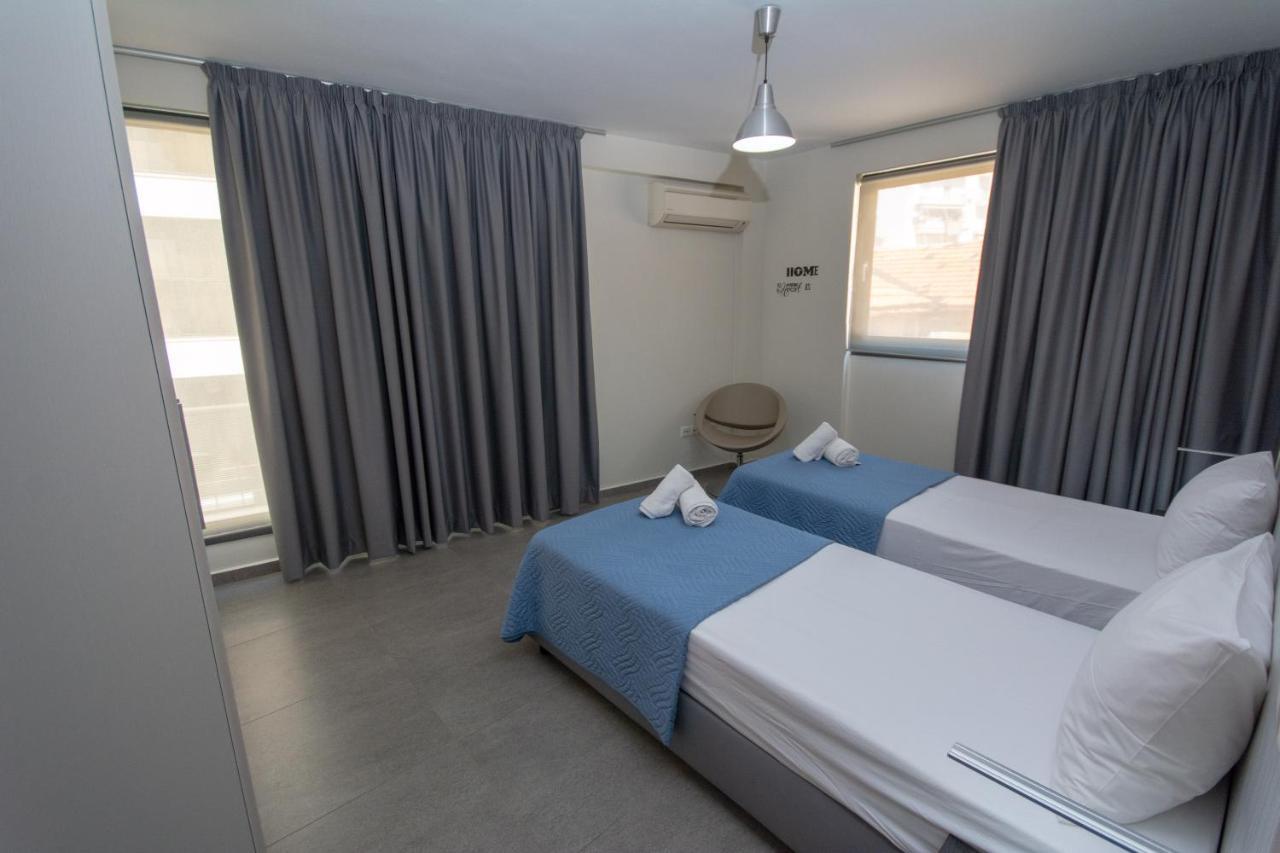Spacious Fully Equipped 3Bd 2Bath Apt In The Heart Of City With Balconies Ac And Fast Wifi #1 Ираклион Экстерьер фото